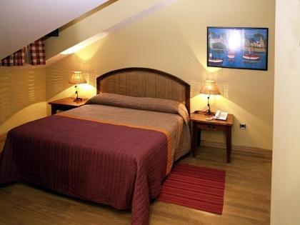 Hotel San Luis San Ildefonso Oda fotoğraf